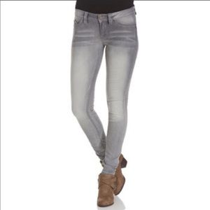 YMI WannaBettaButt Gray Wash Stretchy Jeans